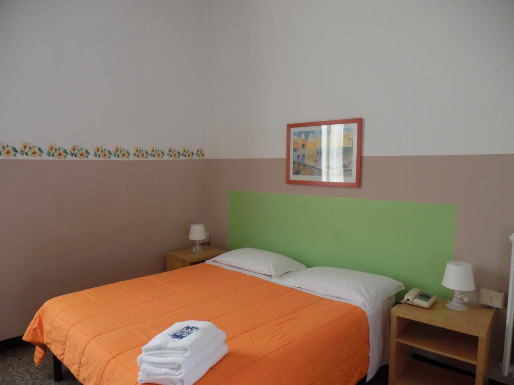 Hotel Bel Sito Genoa Bagian luar foto